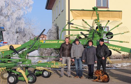Krone TS 680 Twin Seitenschwader – Familie Zillner aus Mauerkirchen
